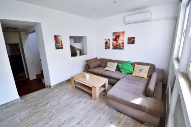 Apartman Martina Betina  Ngoại thất bức ảnh